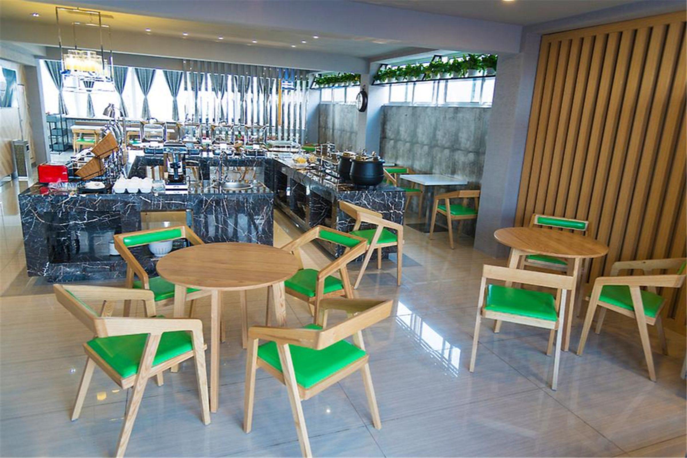 מלון Ibis Styles Nantong Development Zone Shimao Plaza מראה חיצוני תמונה